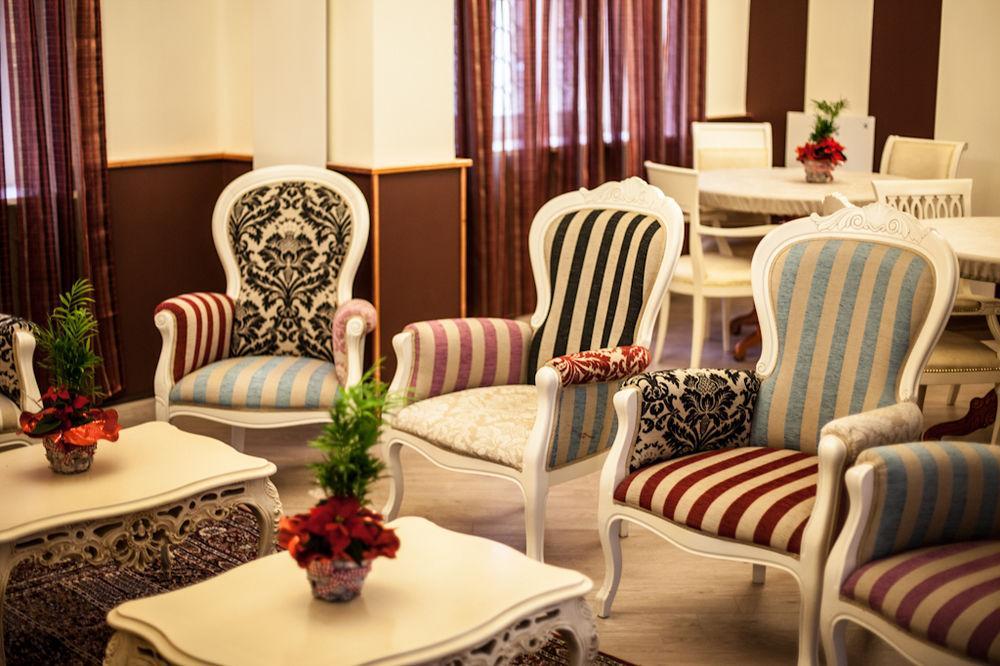 Hotel Due Spade ฟีเดนซา ภายนอก รูปภาพ